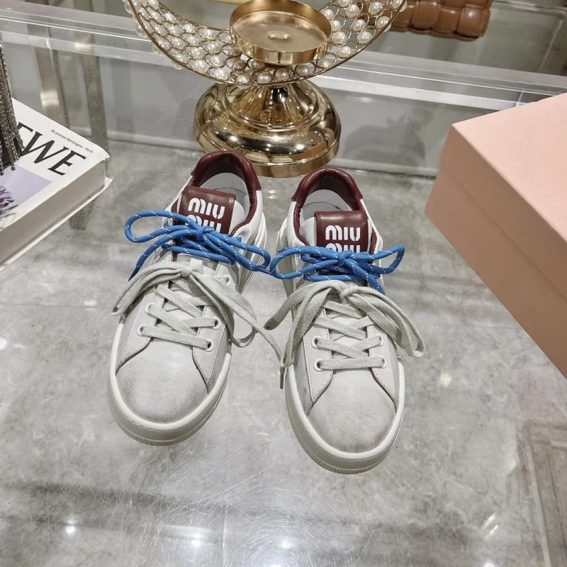 Miu Miu Sandals Comfortable 9600