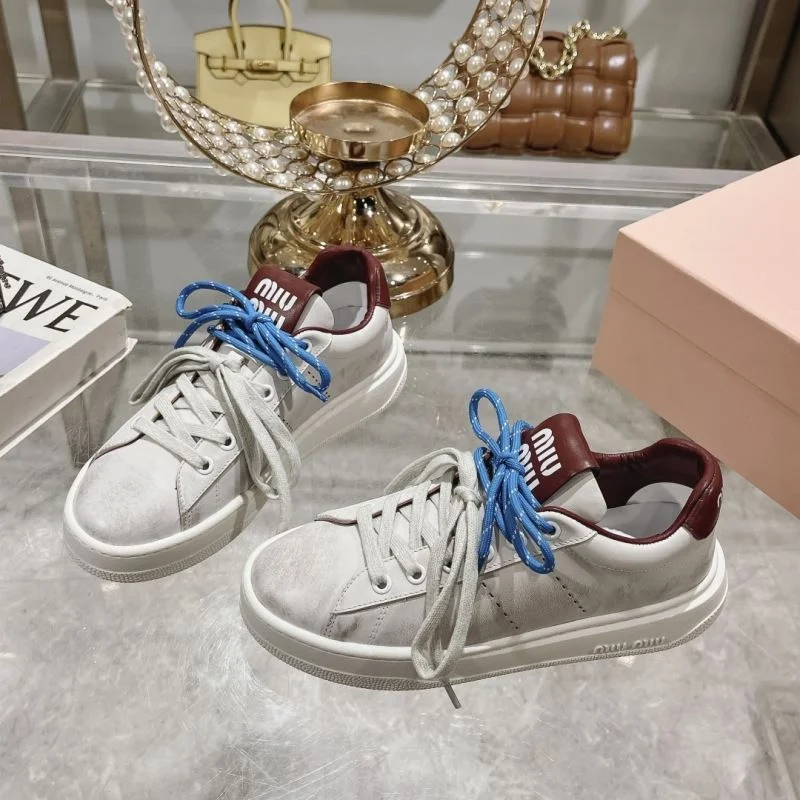 Miu Miu Sandals Comfortable 9600