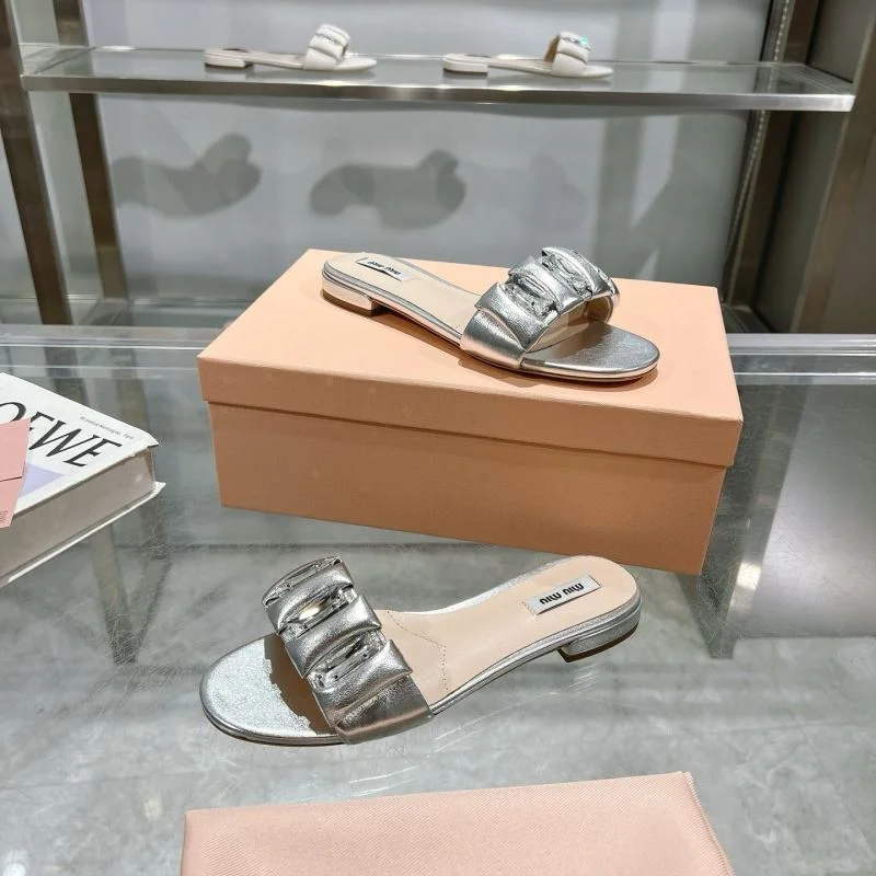 Miu Miu Sandals Compact 9604