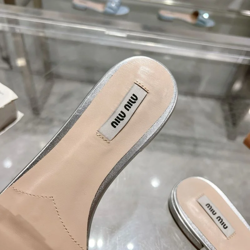 Miu Miu Sandals Compact 9604