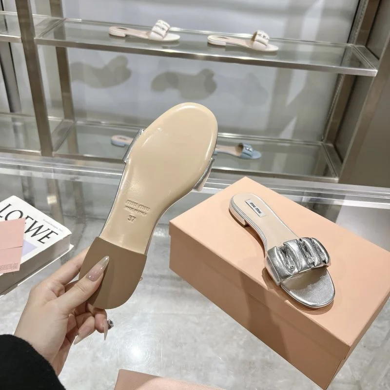 Miu Miu Sandals Compact 9604