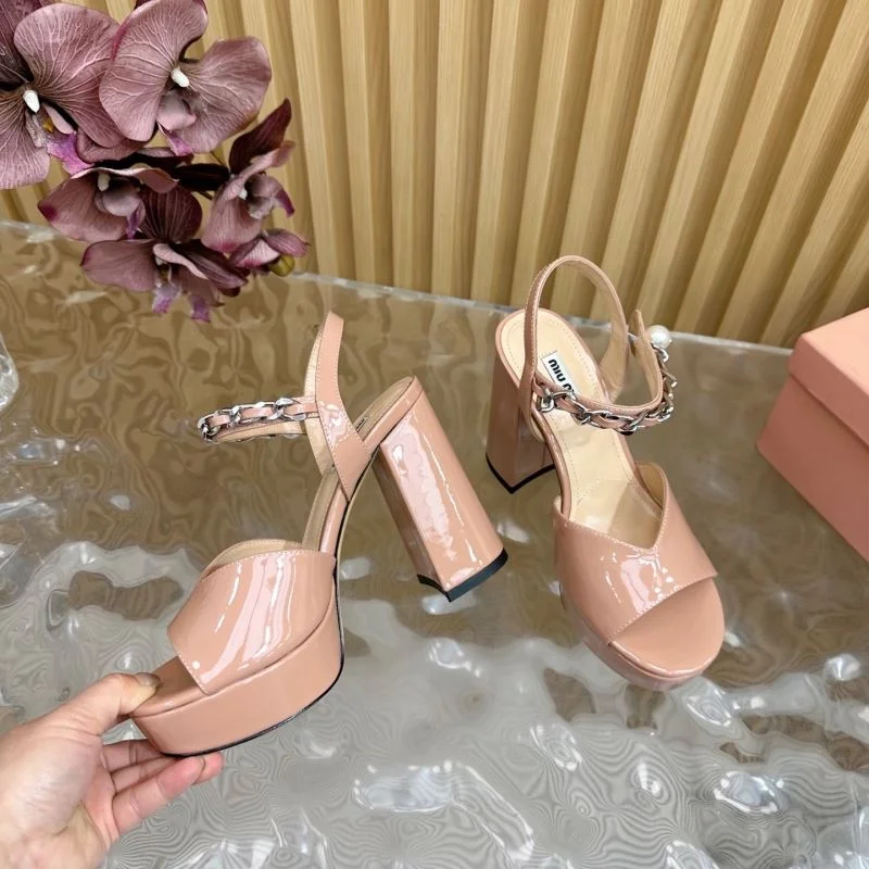 Miu Miu Sandals Sophisticated 9584