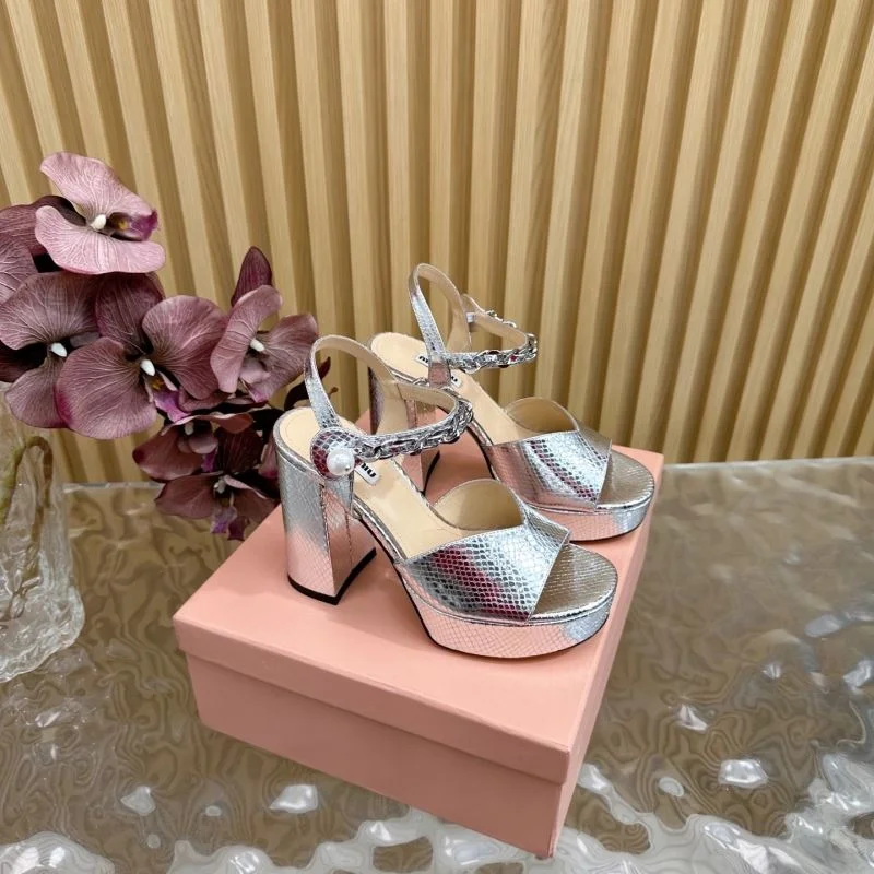 Miu Miu Sandals Unique 9572