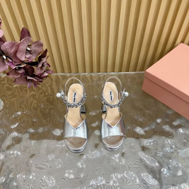 Miu Miu Sandals Unique 9572