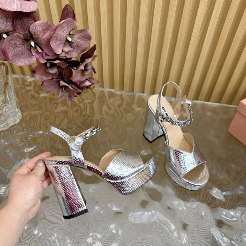 Miu Miu Sandals Unique 9572