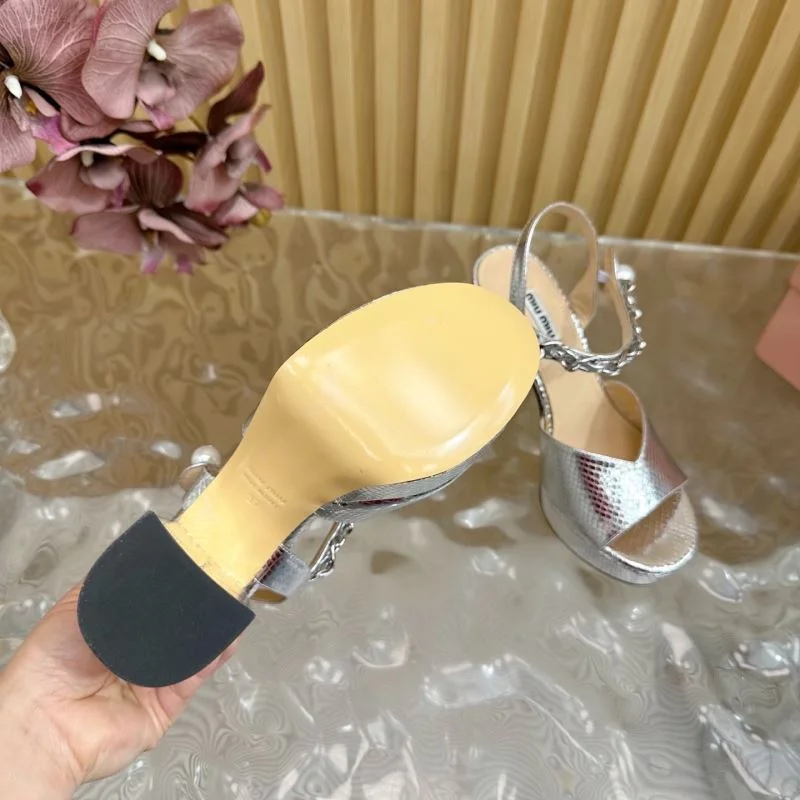 Miu Miu Sandals Unique 9572