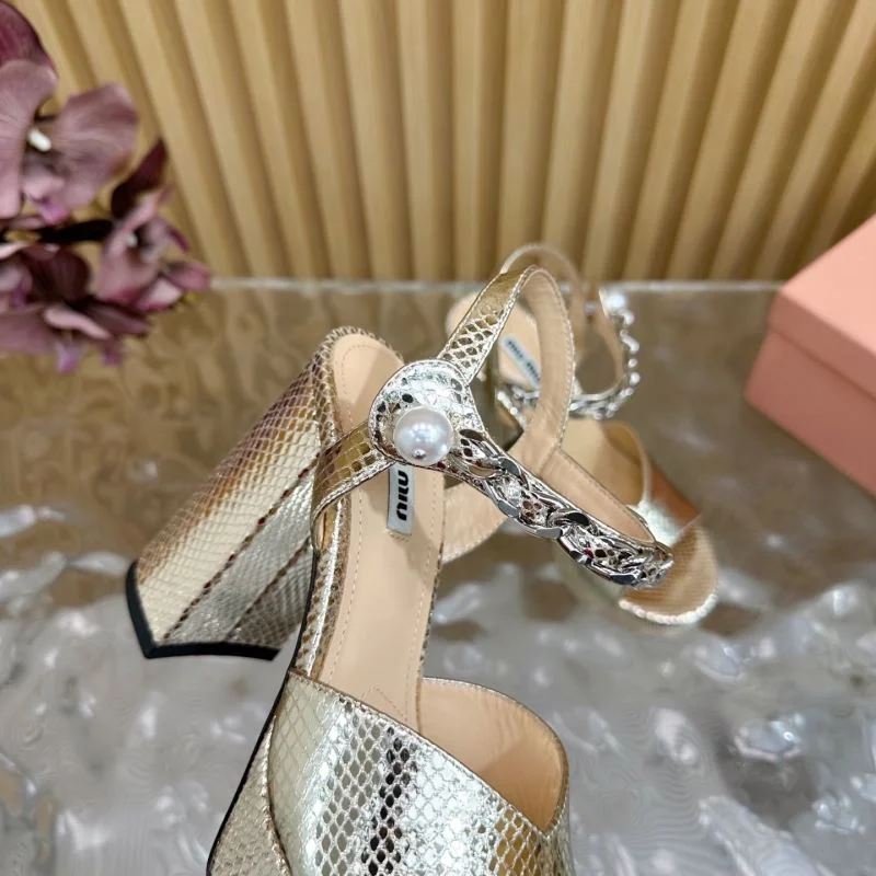 Bright Miu Miu Sandals 9696
