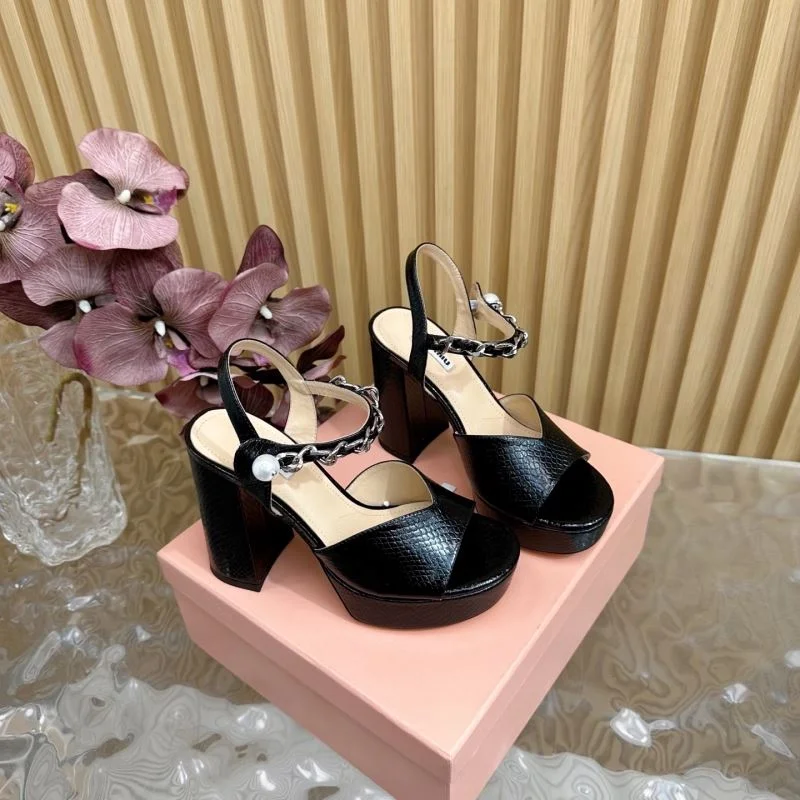 Miu Miu Sandals Popular 9556