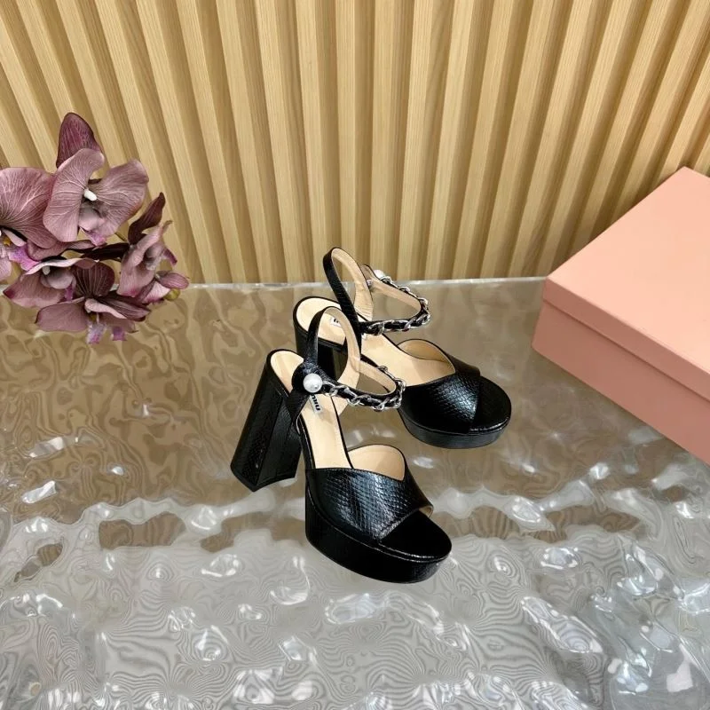 Miu Miu Sandals Popular 9556
