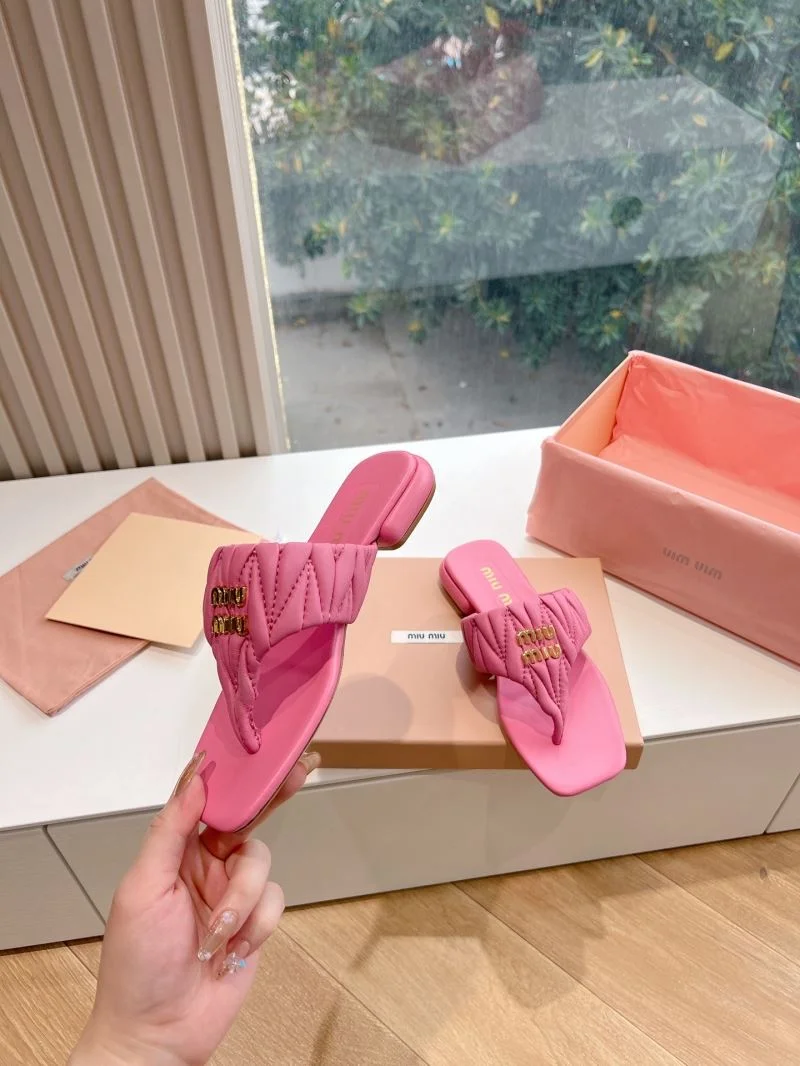 Effortless Miu Miu Sandals 9578