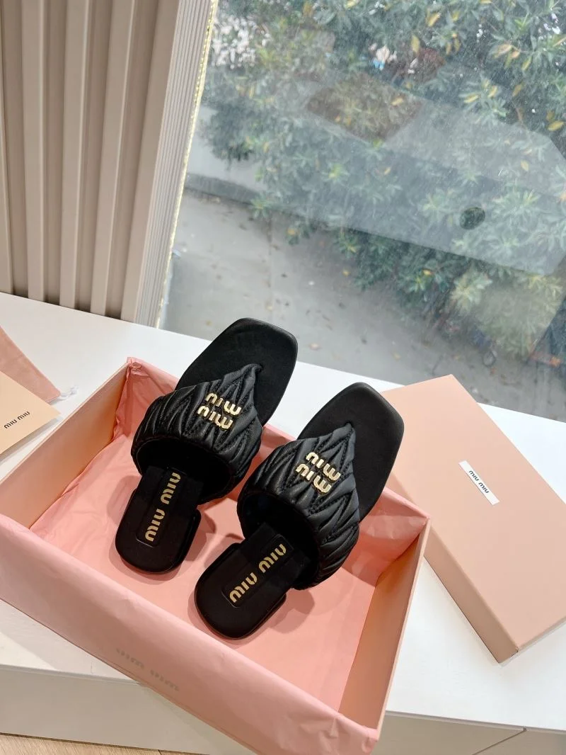 Miu Miu Sandals Trendsetting 9610