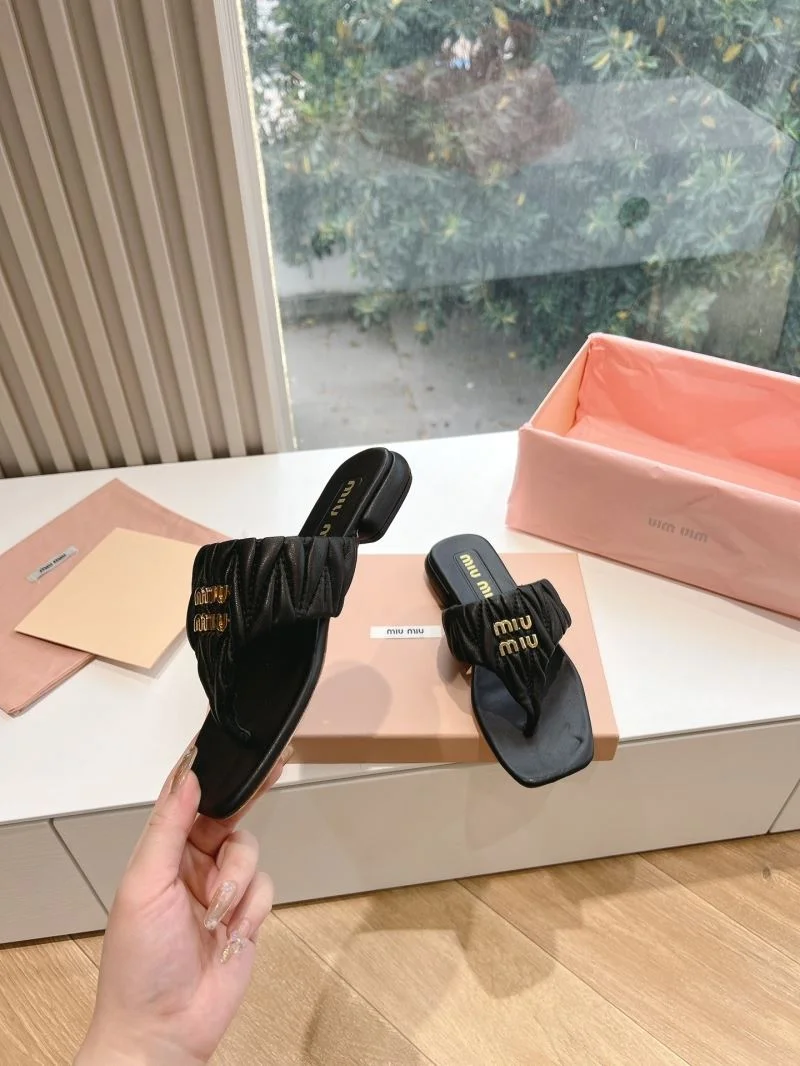 Miu Miu Sandals Trendsetting 9610