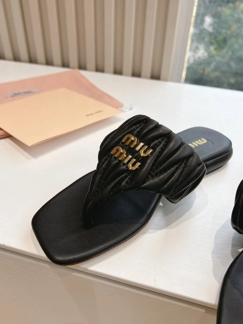 Miu Miu Sandals Trendsetting 9610