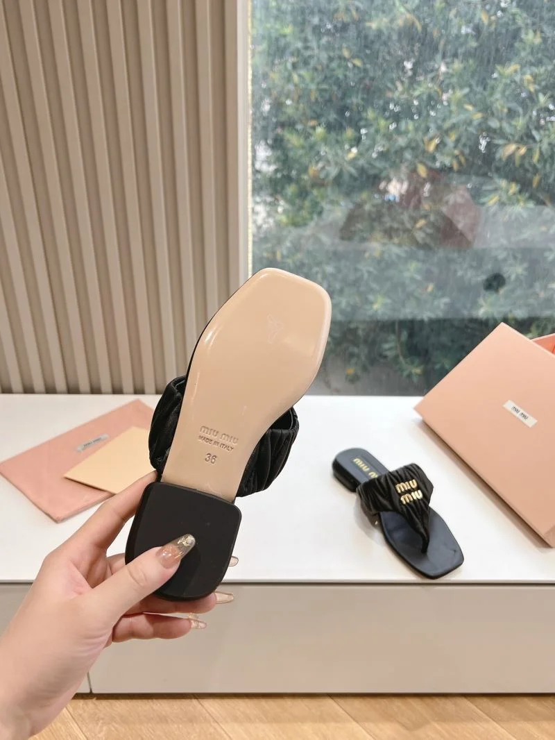 Miu Miu Sandals Trendsetting 9610