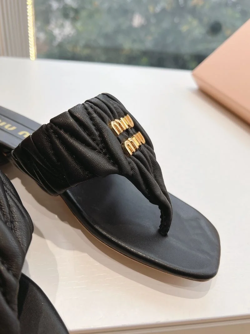 Miu Miu Sandals Trendsetting 9610