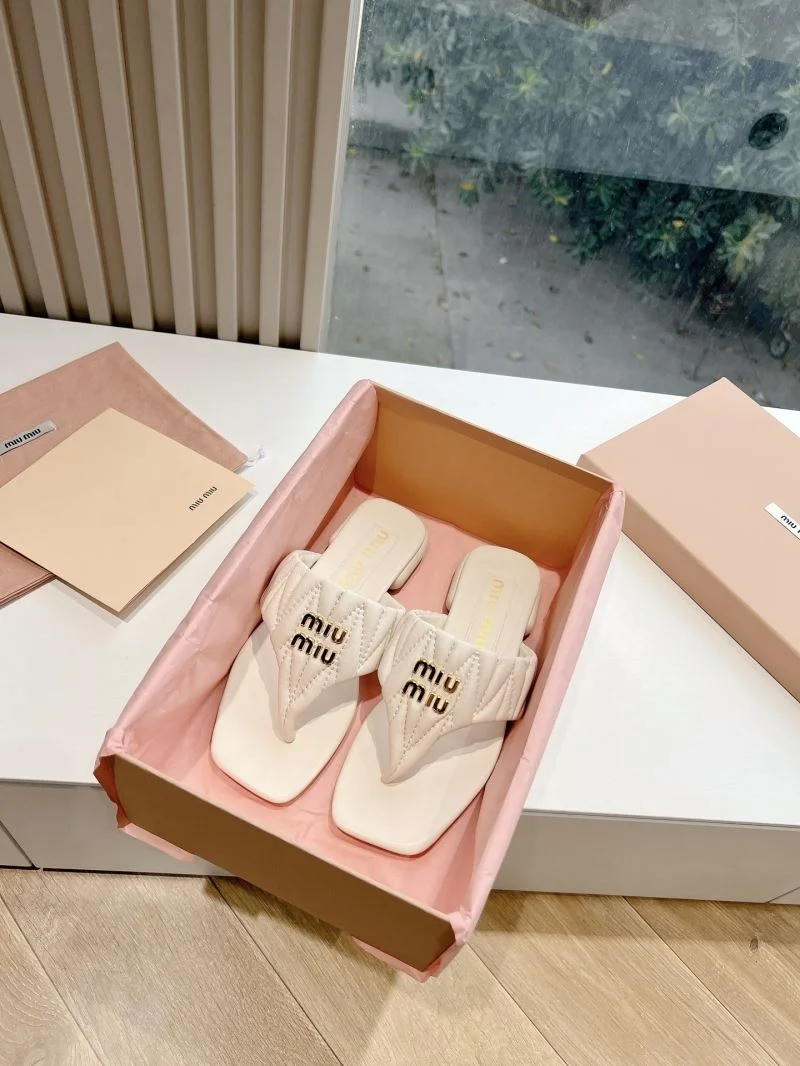 Miu Miu Sandals Breathable 9579