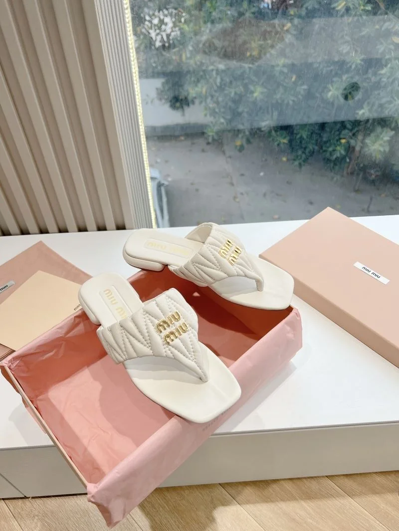 Miu Miu Sandals Breathable 9579