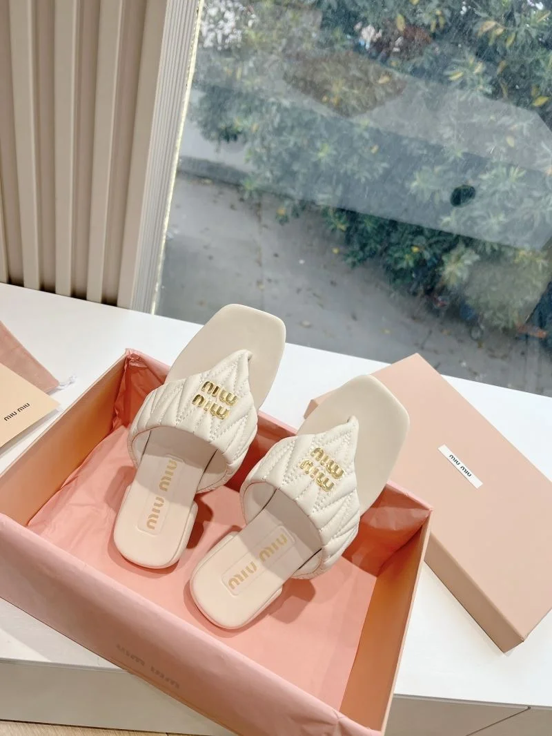 Miu Miu Sandals Breathable 9579