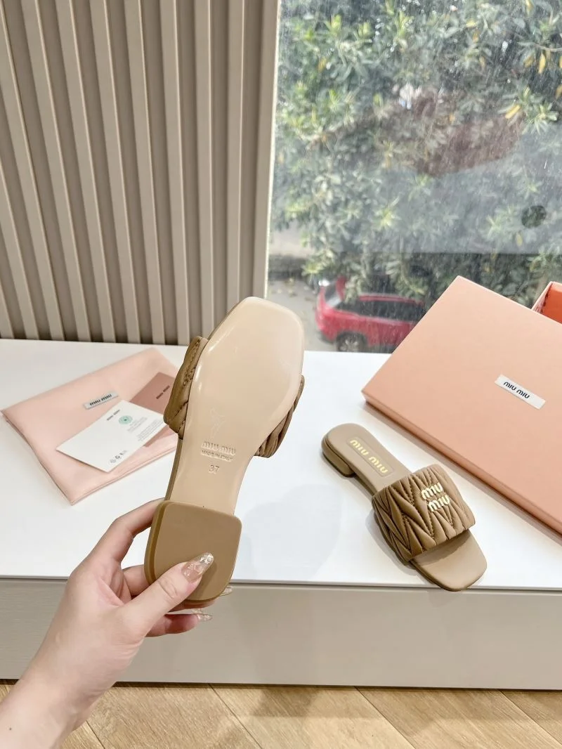 FastDry Miu Miu Sandals 9554
