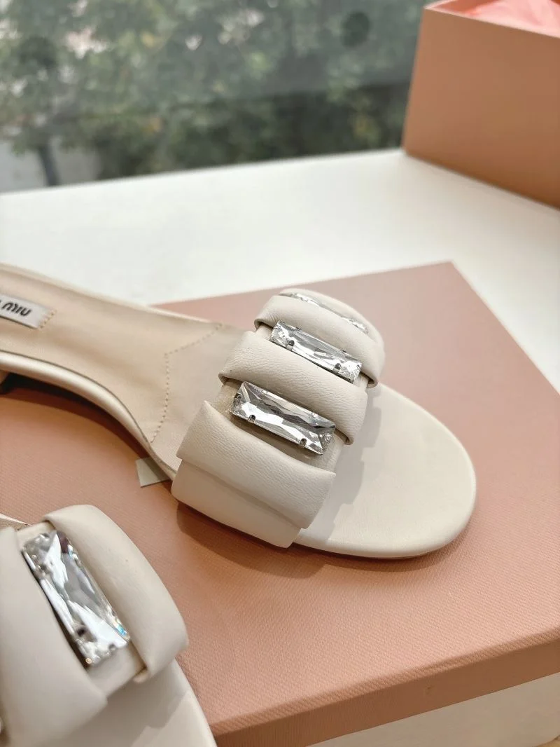 MoistureWicking Miu Miu Sandals 9561