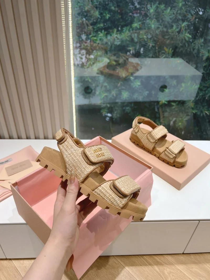 Neat Miu Miu Sandals 9540