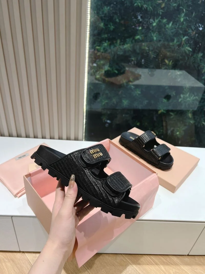 Comfortable Miu Miu Sandals 9566