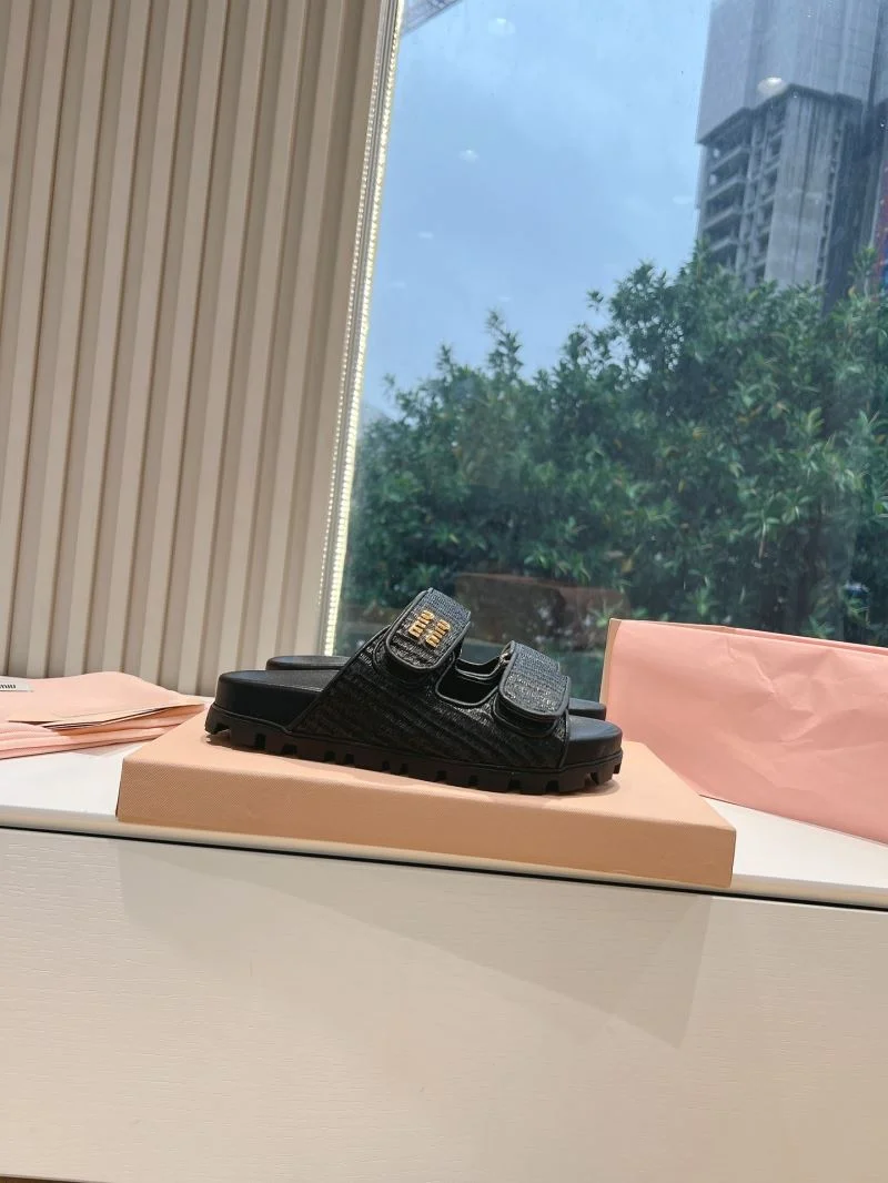 Comfortable Miu Miu Sandals 9566