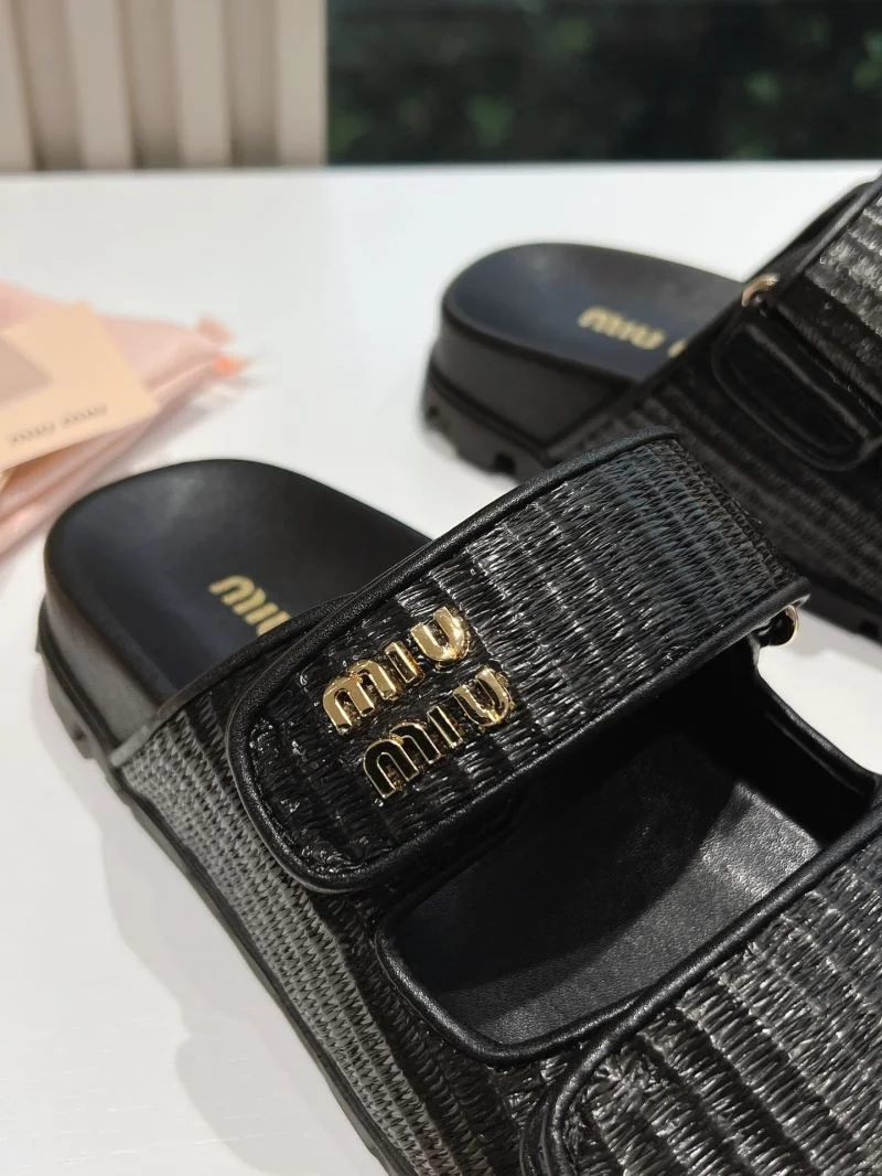 Comfortable Miu Miu Sandals 9566