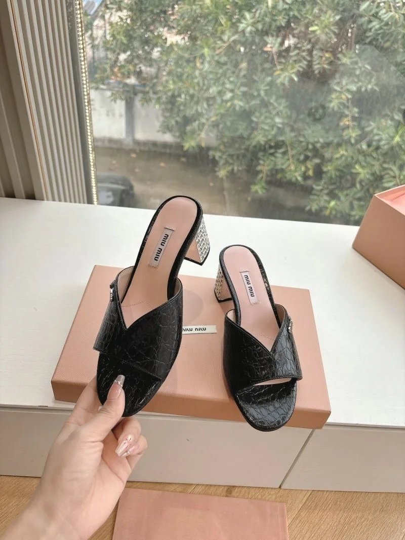 Miu Miu Sandals Premium 9569