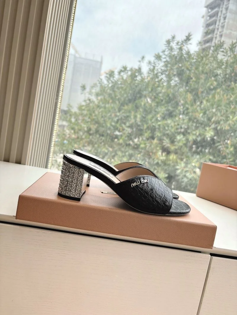 Miu Miu Sandals Premium 9569