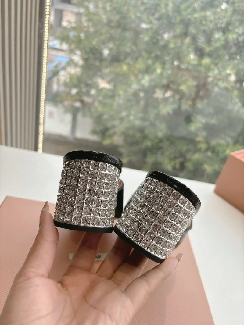 Miu Miu Sandals Premium 9569