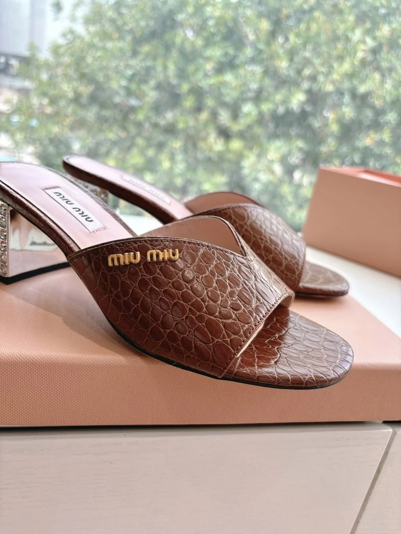 Miu Miu Sandals ZipUp 9542