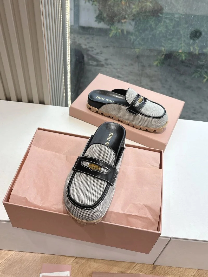 Miu Miu Sandals Chic 9546