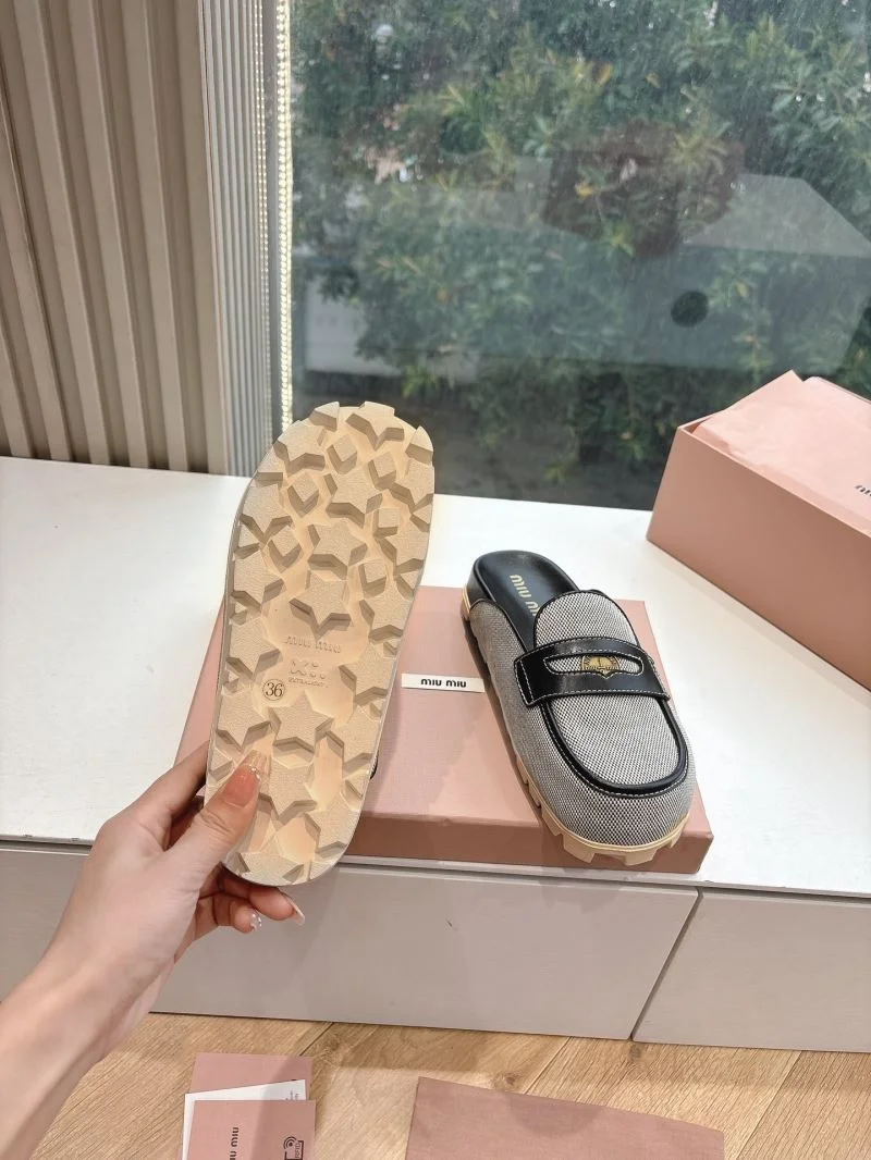 Miu Miu Sandals Chic 9546