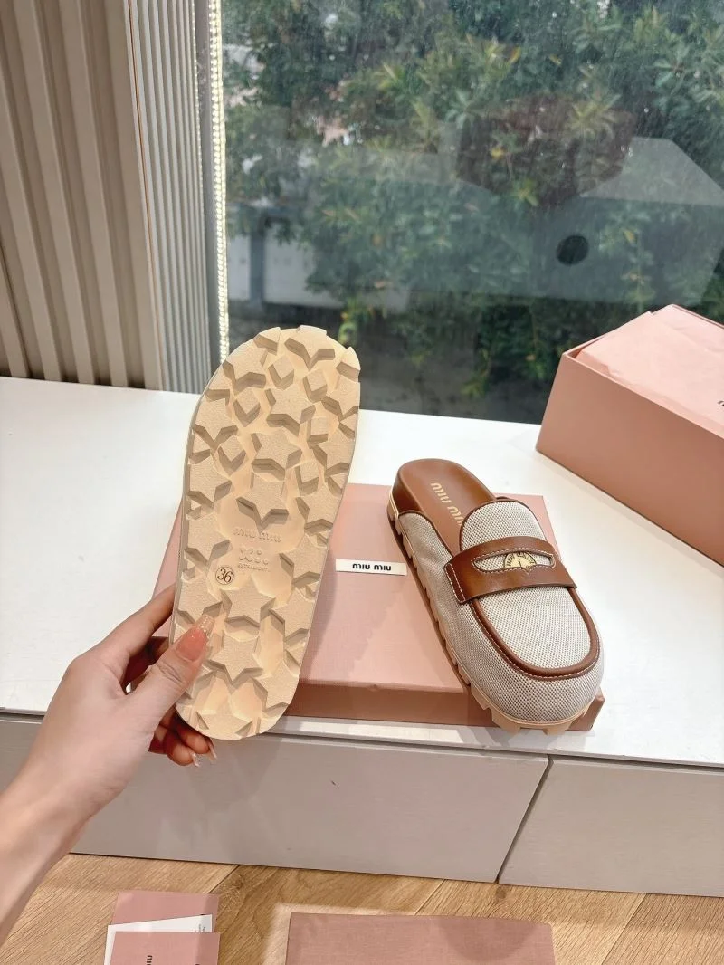Miu Miu Sandals Flexible 9545