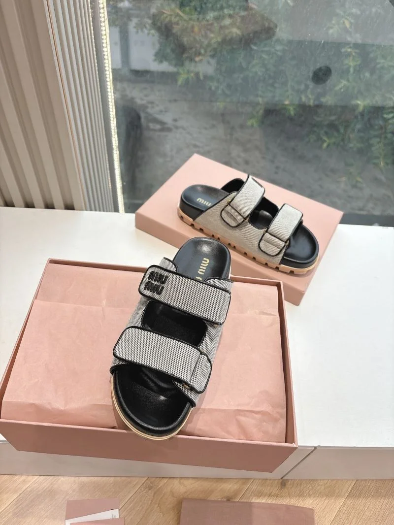 Bold Miu Miu Sandals 9603