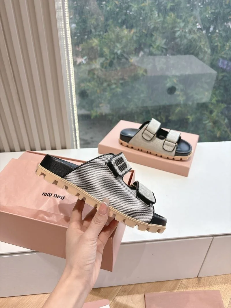 Bold Miu Miu Sandals 9603