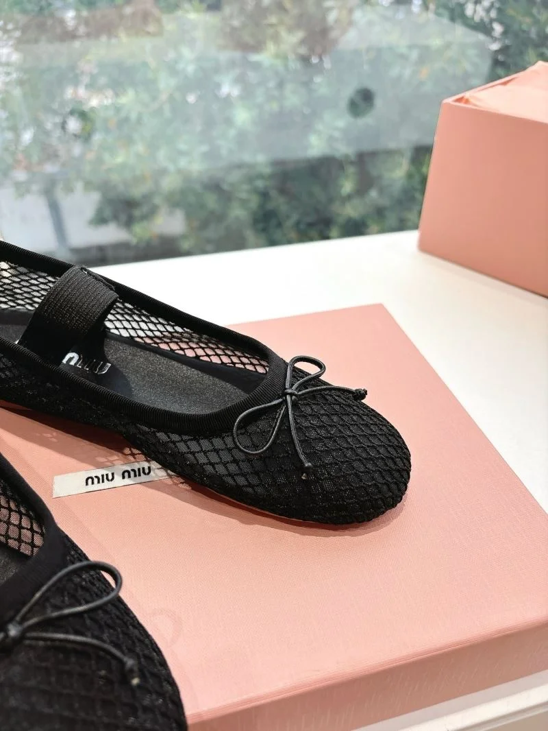 AllSeason Miu Miu Sandals 9527
