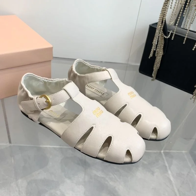 Miu Miu Sandals Sophisticated 9544