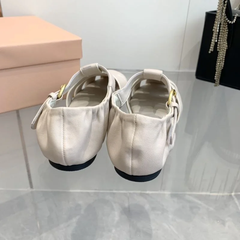Miu Miu Sandals Sophisticated 9544