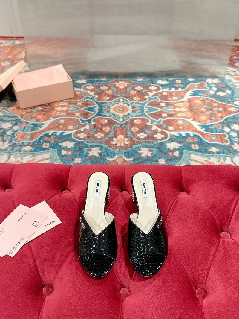 Classic Miu Miu Sandals 9522
