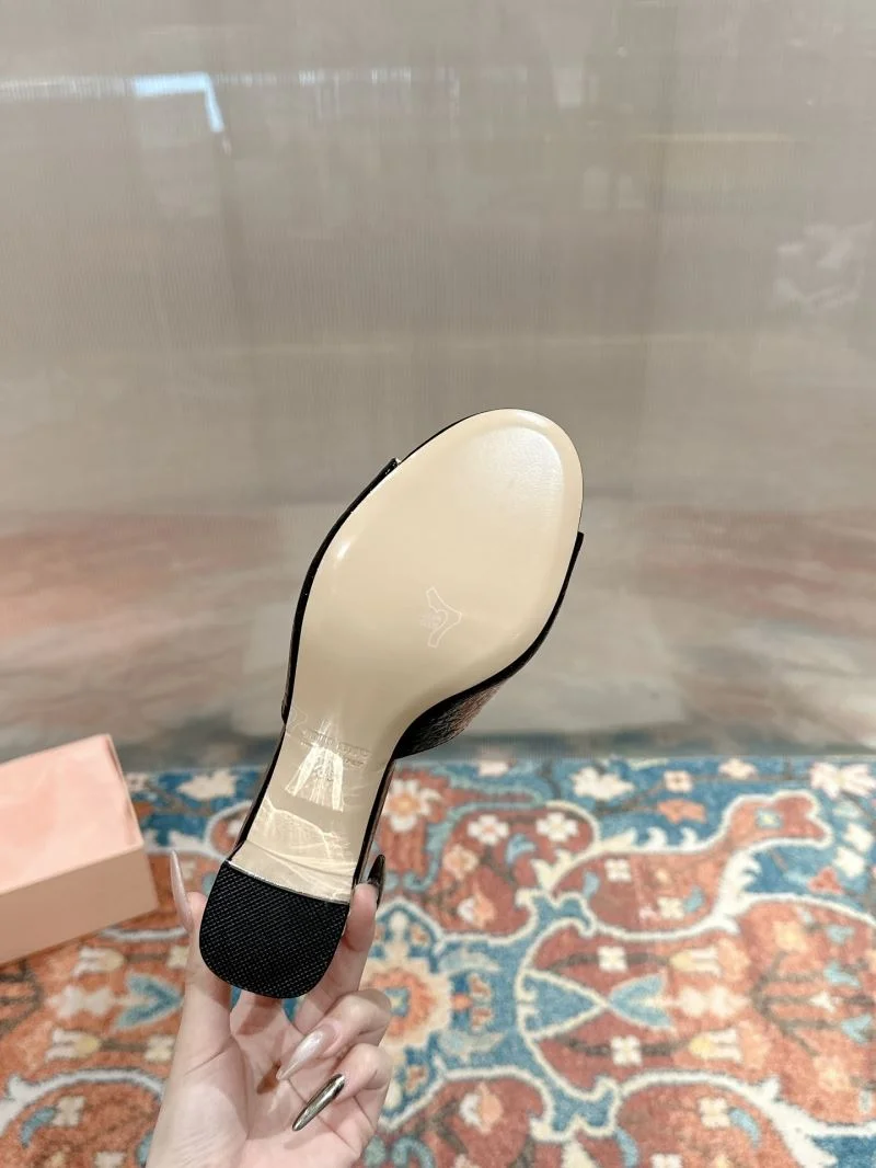 Classic Miu Miu Sandals 9522