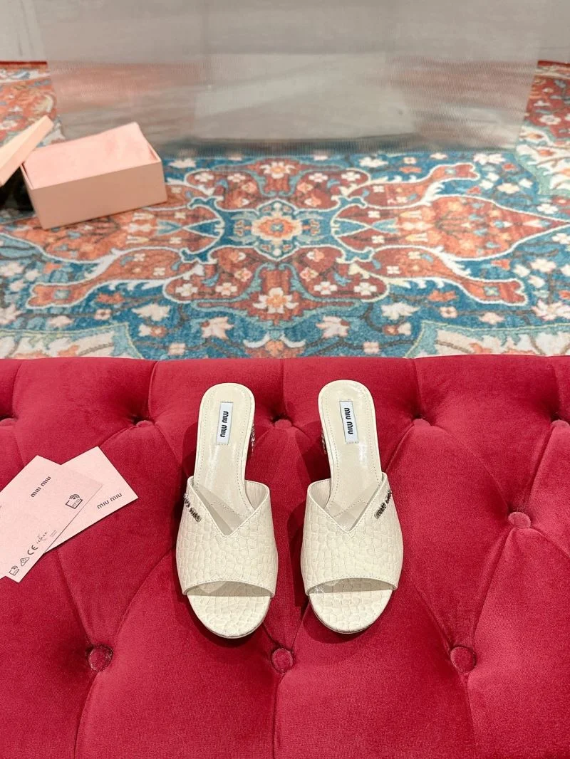 Miu Miu Sandals UrbanStyle 9567