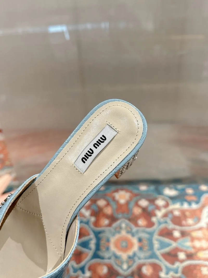Miu Miu Sandals Unique 9565