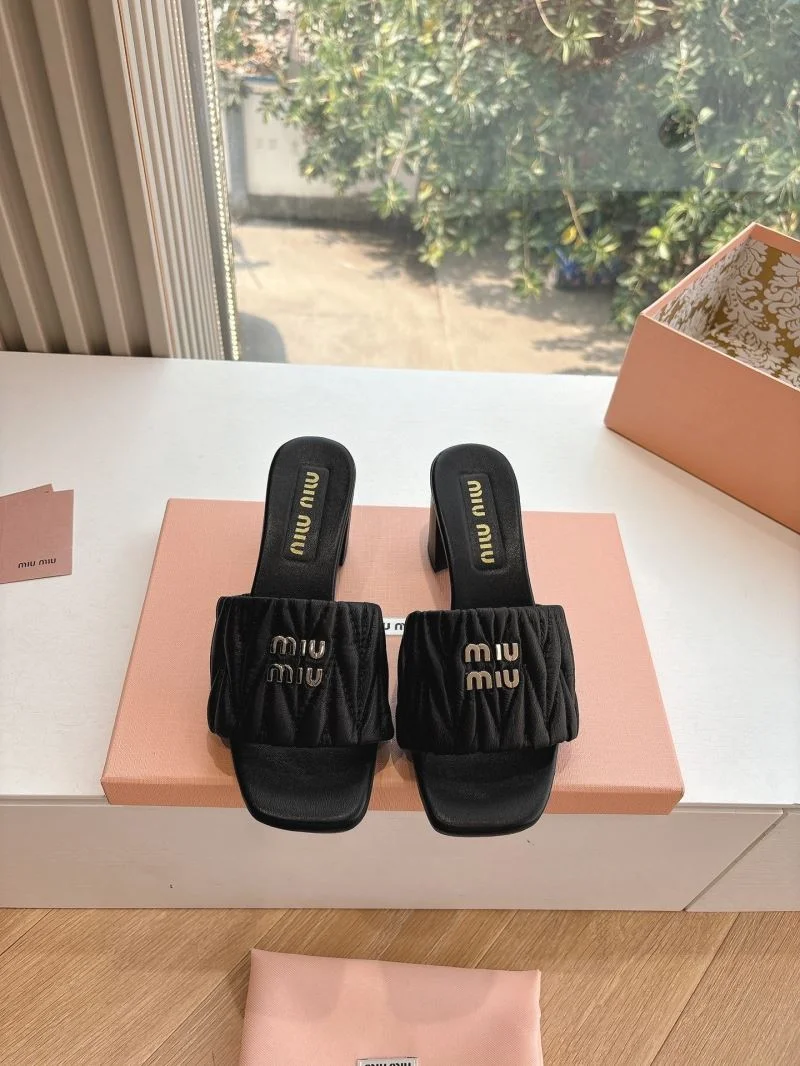 Miu Miu Sandals Durable 9528