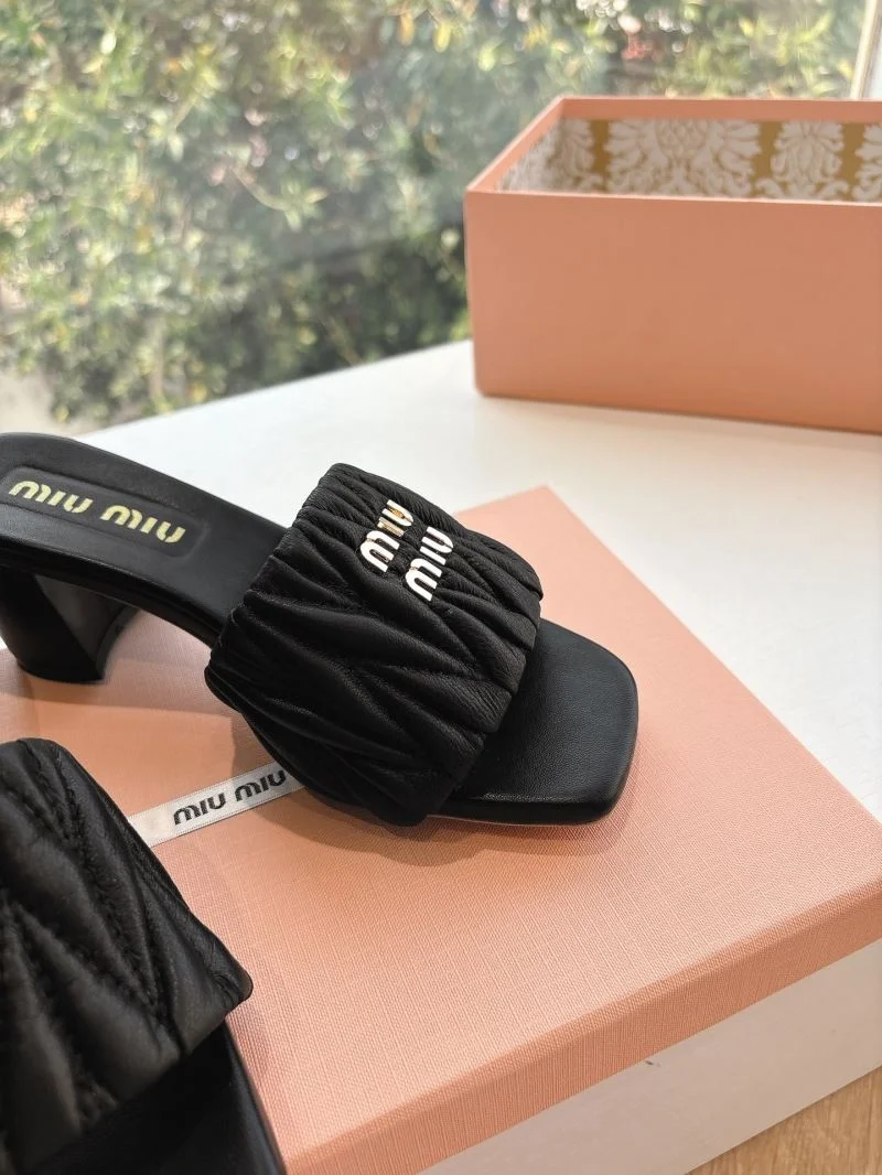 Miu Miu Sandals Durable 9528