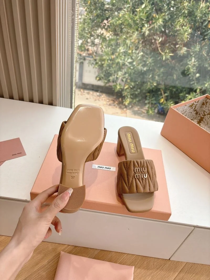 Miu Miu Sandals Chic 9521