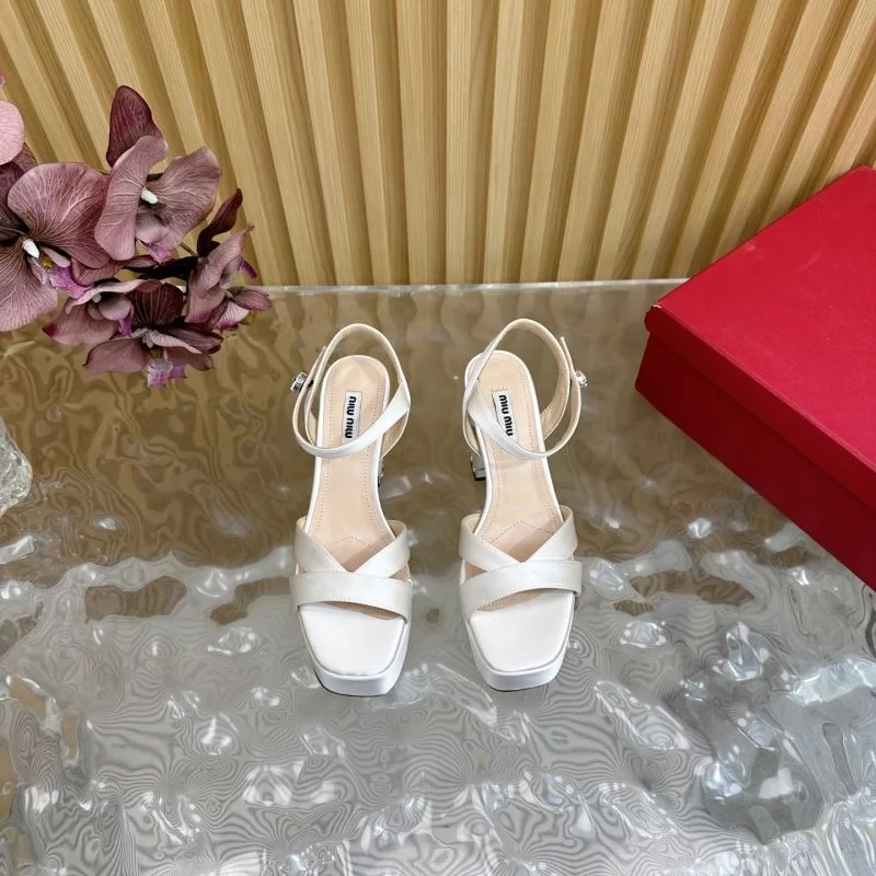 Miu Miu Sandals Unique 9535
