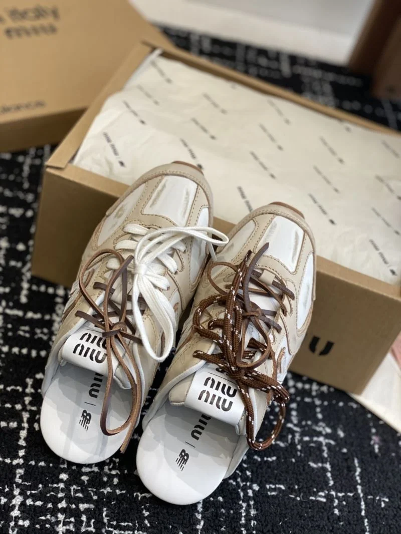 Miu Miu Sandals EasyMatch 9504
