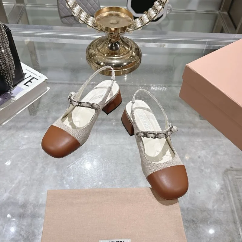 Miu Miu Sandals Durable 9564